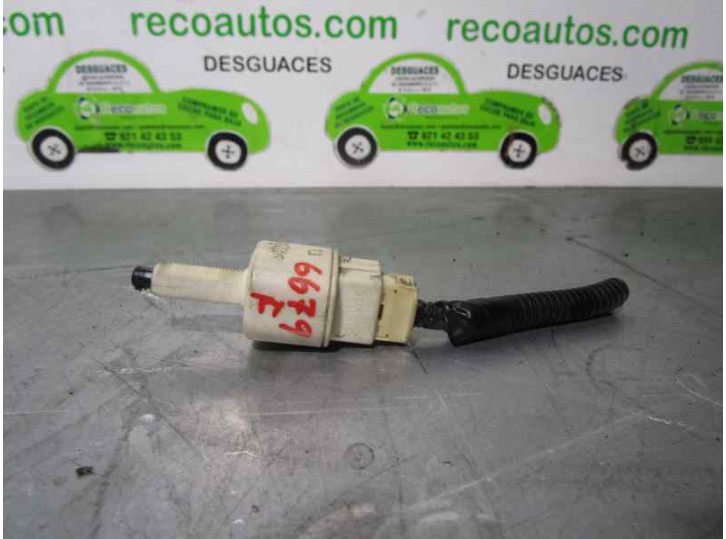 Replacement switch for Peugeot 107 Urban Move OEM IAM reference 2701 S76 