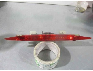 Recambio de luz central de freno para mazda 6 monovolumen (gy) 2.0 diesel cat referencia OEM IAM 28661974  KOITO