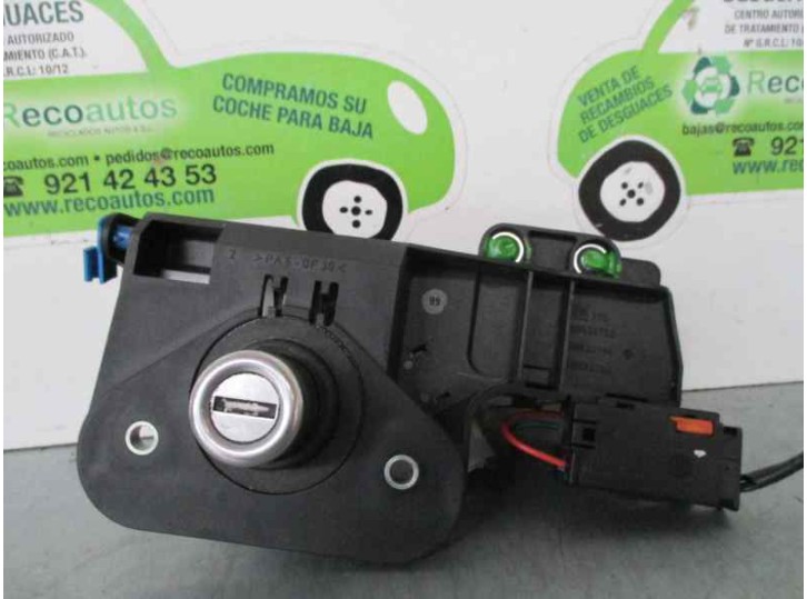 Recambio de maneta exterior porton para opel meriva a 1.7 16v referencia OEM IAM 90534783 