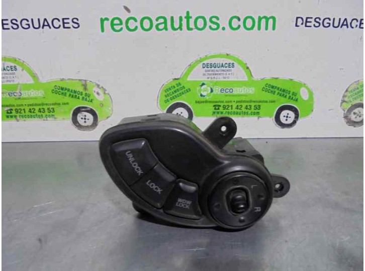 Replacement mirror control for Hyundai Santa Fe (SM) 2.0 CRDi CAT OEM IAM reference 9353026000 