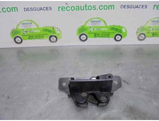 Replacement boot / tailgate lock for Citroën Saxo 1.1 OEM IAM reference 871951 3 DOORS