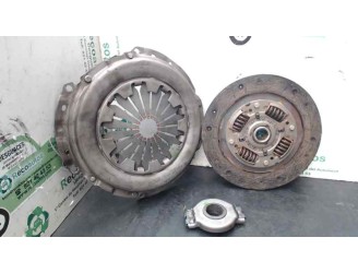 Recambio de kit embrague para seat ibiza (6k) 1.4 referencia OEM IAM 0330141025 