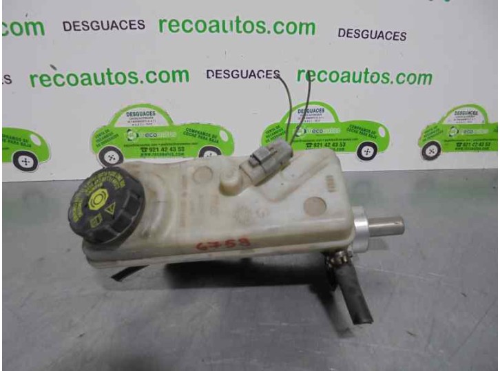 Recambio de bomba freno para renault scenic ii 1.6 16v referencia OEM IAM 32067111 