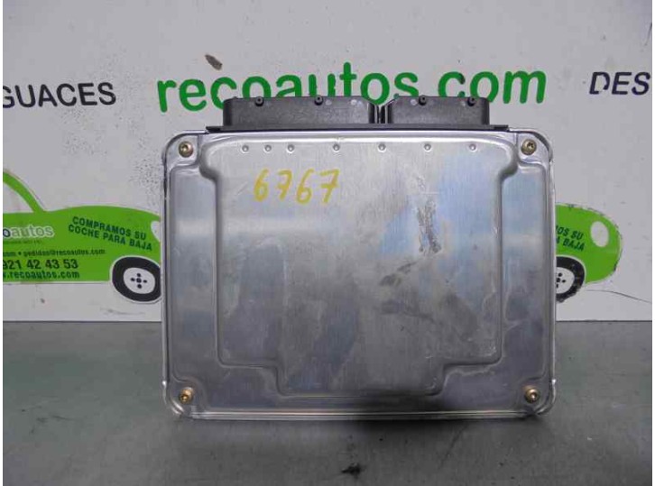 Replacement engine control unit (ECU) for Volkswagen Passat Saloon (3B3) 1.9 TDI OEM IAM reference 038906019KE 0281011201 BOSCH