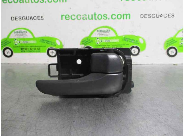 Recambio de maneta interior trasera derecha para nissan almera tino (v10m) 1.8 16v cat referencia OEM IAM 