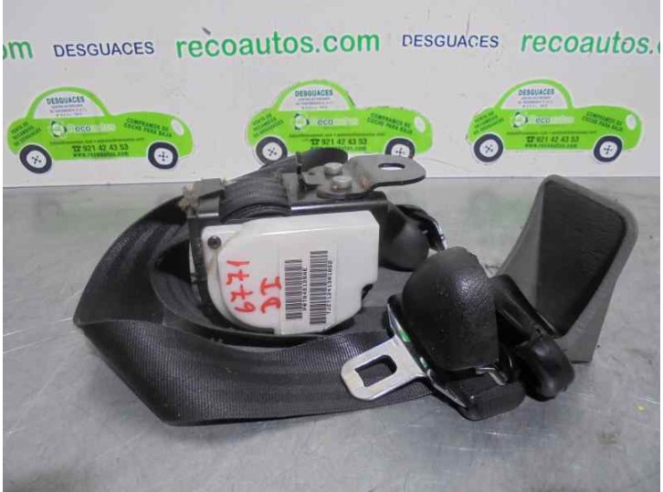 Replacement front left seat belt for Chrysler Voyager (RG) 2.5 CRD CAT OEM IAM reference P0TR451D5AE P0TR451