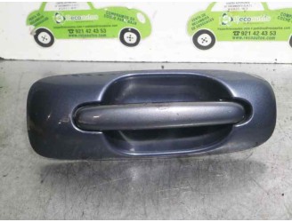 Replacement rear left exterior door handle for Chrysler Voyager (RG) 2.5 CRD CAT OEM IAM reference SR7155 SLIDING