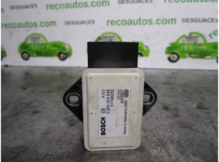 Replacement sensor for Fiat Bravo (198) 1.9 8V JTD CAT OEM IAM reference 51746232 0265005616 BOSCH