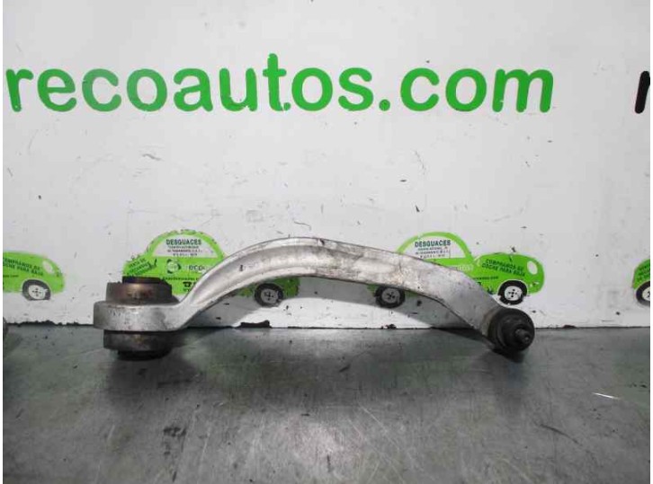 Replacement front right lower suspension arm for Volkswagen Passat saloon (3B3) 1.9 TDI OEM IAM reference 8E040769