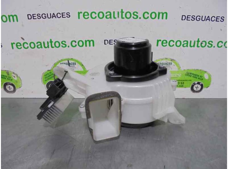 Recambio de motor calefaccion para toyota prius (nhw20) 1.5 cat referencia OEM IAM 8713047070  