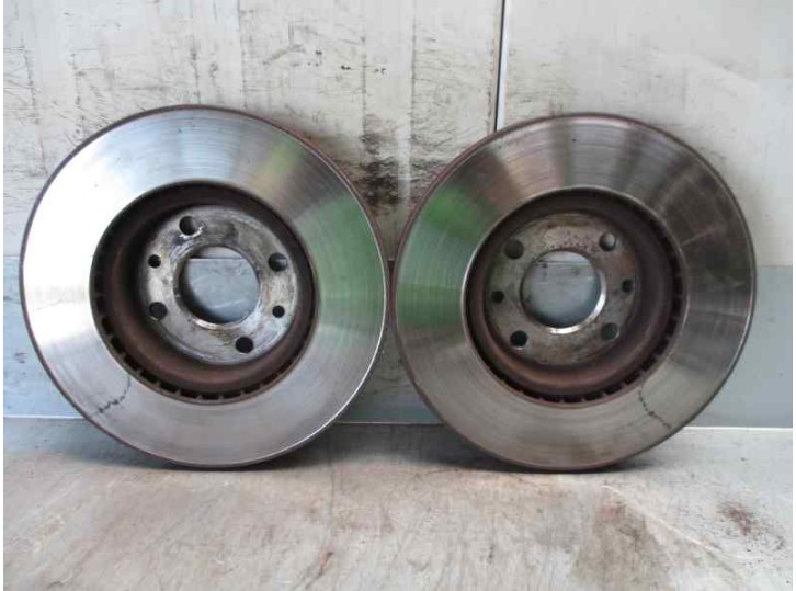 Replacement front brake disc for Fiat Stilo (192) 1.4 OEM IAM reference 