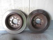 Recambio de disco freno trasero para volvo v70 familiar 2.3 turbo cat referencia OEM IAM 31257615  