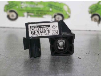 Recambio de sensor airbag para renault scenic ii dci diesel referencia OEM IAM 8200411025 601298200 AUTOLIV