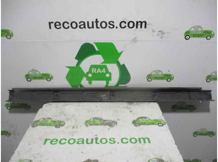 Recambio de estribos laterales para mercedes-benz clase m (w164) 4.0 cdi referencia OEM IAM A1646981030 A1646981030 