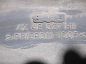 Recambio de faldon lateral para saab 900 cabrio 2.3 cat referencia OEM IAM 4248027 RH NEGRA 