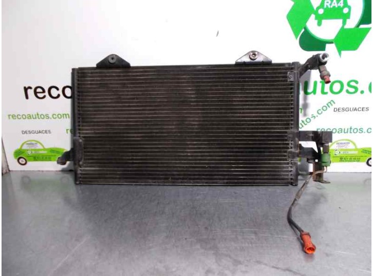 Air conditioning condenser / radiator replacement part for Audi 80 (811/813) 2.0 OEM IAM reference 8A0260401D 