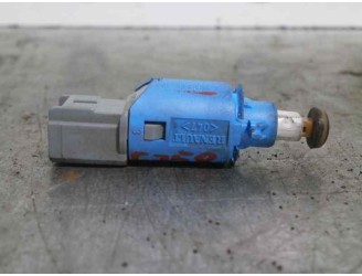 Recambio de interruptor para renault scenic ii 1.6 16v referencia OEM IAM 8200168239B 