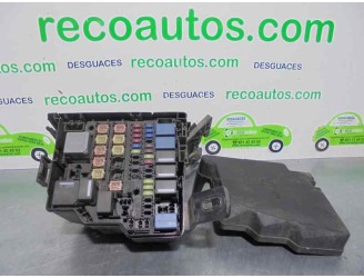 Recambio de caja reles / fusibles para ford fiesta (cb1) 1.6 tdci cat referencia OEM IAM 8V5114A075CA 