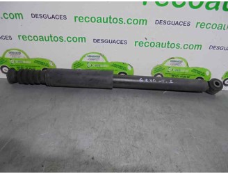 Recambio de amortiguador trasero izquierdo para renault clio iii 1.2 referencia OEM IAM 562108573R 03081000221A KYB