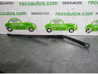 Recambio de brazo limpia trasero para nissan terrano/terrano.ii (r20) 2.7 turbodiesel referencia OEM IAM   