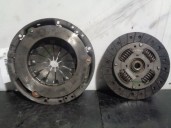 Replacement clutch kit for Fiat Stilo (192) 1.6 16v cat OEM IAM reference 71736492 