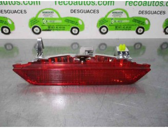 Recambio de luz central de freno para toyota yaris (ncp1/nlp1/scp1) 1.4 turbodiesel cat referencia OEM IAM 812700D011 52023 KOIT