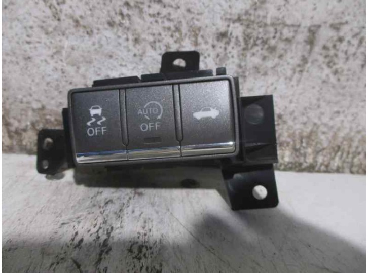 Recambio de mandos salpicadero para infiniti q50 cat referencia OEM IAM 