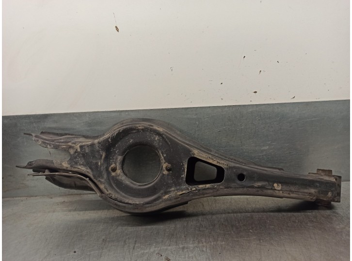 Replacement rear left lower suspension arm for Kia Optima 1.7 CRDi CAT OEM IAM reference 55210C1710 