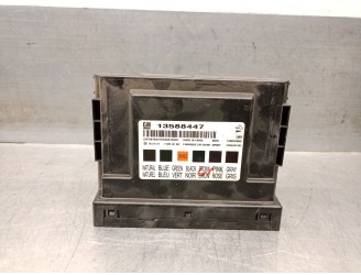 Recambio de modulo confort para chevrolet cruze (j300) 1.6 referencia OEM IAM 13588447  F00HJ01062 BOSCH