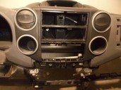 Recambio de salpicadero para peugeot partner kombi access referencia OEM IAM NEGRO 
