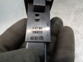 Replacement hazard warning switch for Hyundai XG 3.5 V6 cat OEM IAM reference 9379039000 