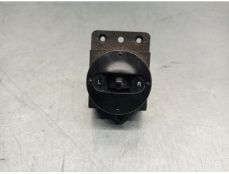 Replacement mirror control for Kia Cerato 1.6 LX sedan (4-door) OEM IAM reference 