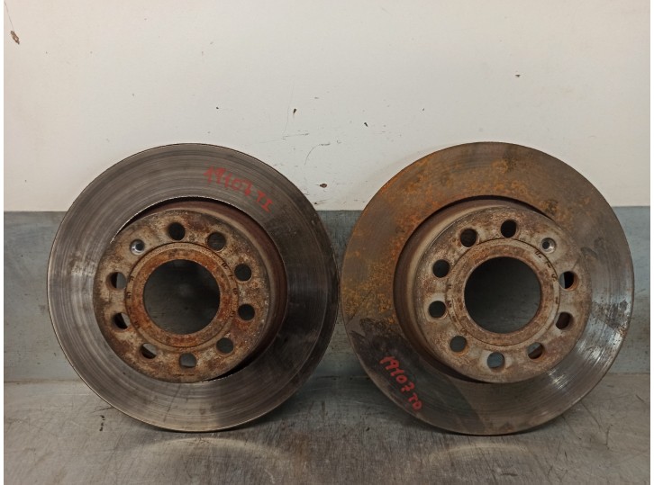 Recambio de disco freno trasero para audi a3 (8v) 2.0 16v tdi referencia OEM IAM 1K0615601AA 