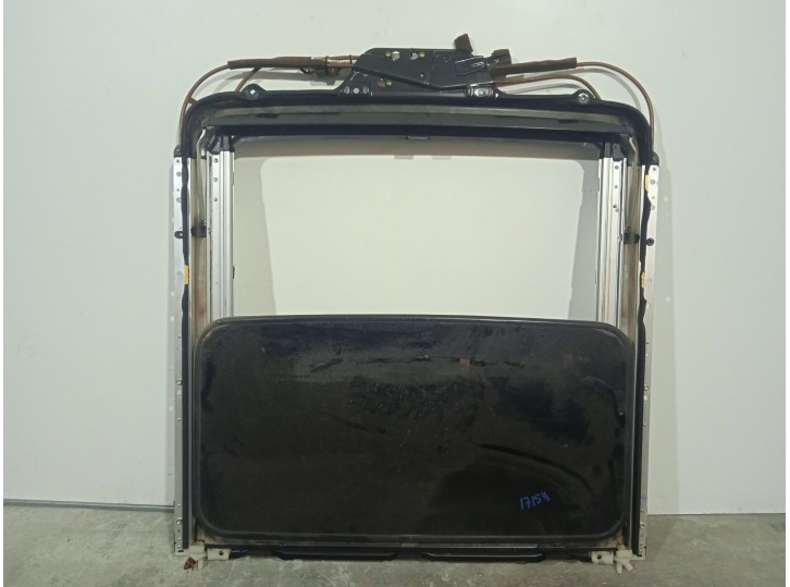 Recambio de techo electrico para hyundai xg 3.5 v6 cat referencia OEM IAM 8163138000  