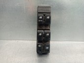 Replacement front left window regulator switch for Kia Cerato 1.6 LX saloon (4-door) OEM IAM reference 621W05560 