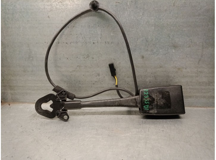 Recambio de enganche cinturon para porsche cayenne (92a) 3.0 diesel referencia OEM IAM 7P0857755YLZ 95880300201 
