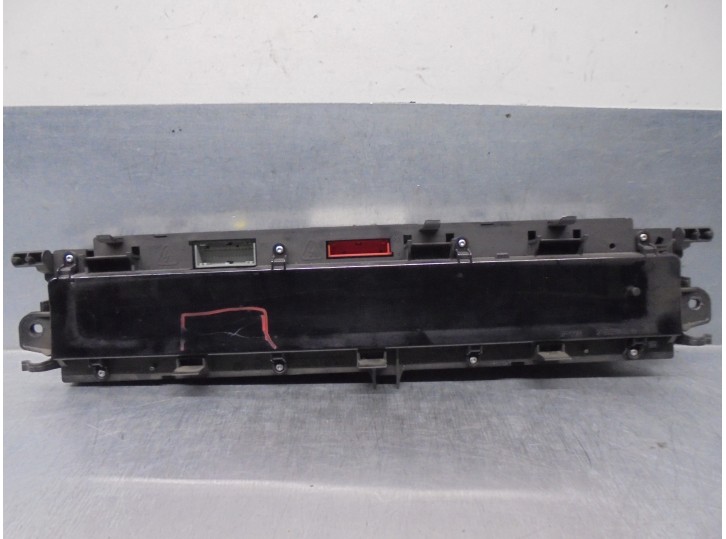 Recambio de cuadro instrumentos para renault scenic ii 1.5 dci diesel cat referencia OEM IAM 8200787774 281208575 