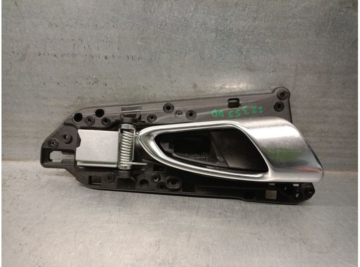 Replacement front right interior door handle for Porsche Cayenne (92A) 3.0 Diesel OEM IAM reference 7P5837020 95855502001 