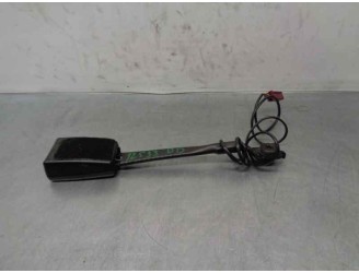 Recambio de enganche cinturon para ford focus lim. (cb8) 1.6 tdci cat referencia OEM IAM BM5161208AAW 