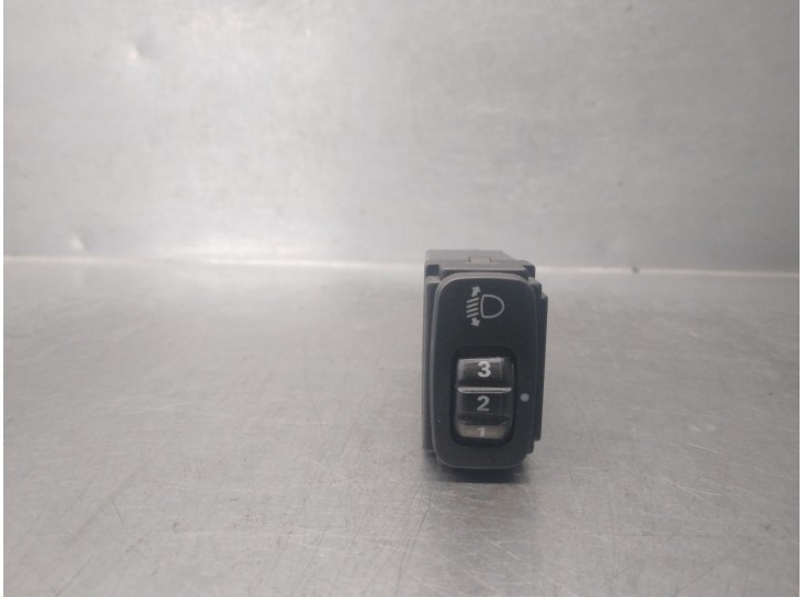 Recambio de mando para mitsubishi montero (v60/v70) 3.2 di-d cat referencia OEM IAM MR190955  