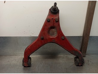 Recambio de brazo suspension inferior delantero izquierdo para iveco c35 (1997 - ...) 2.8 referencia OEM IAM 500334717  