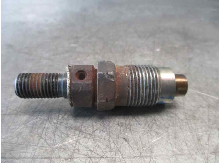 Recambio de inyector para mitsubishi galant berlina (ea0) 2.0 cat referencia OEM IAM MD165282  