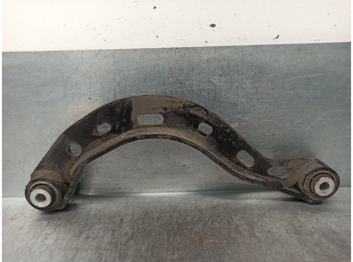 Replacement rear right upper suspension arm for Audi A6 Avant (4F5) 2.0 TDI OEM IAM reference 4F0505197C 