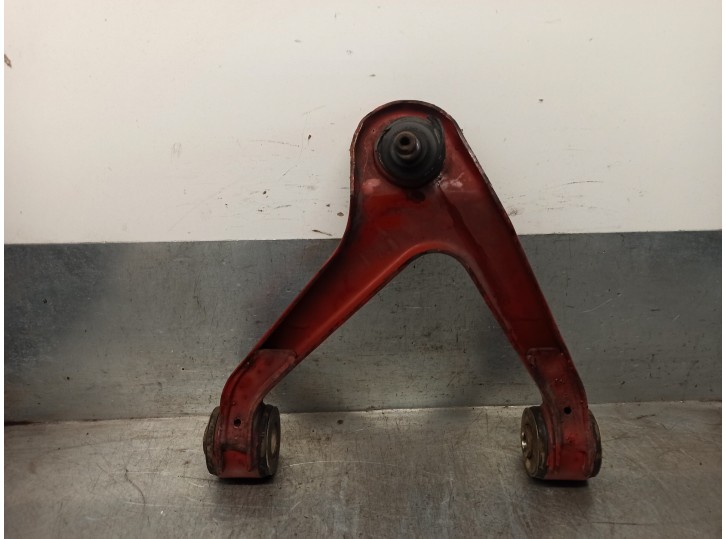 Recambio de brazo suspension superior delantero derecho para iveco c35 (1997 - ...) 2.8 referencia OEM IAM 500379805  
