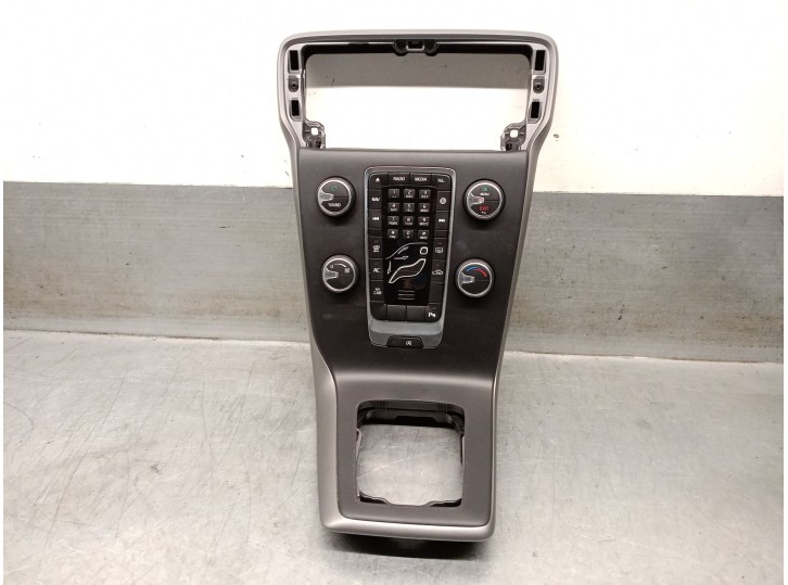 Recambio de mando climatizador para volvo v40 hatchback (525) d2 referencia OEM IAM 3944161 31346948 