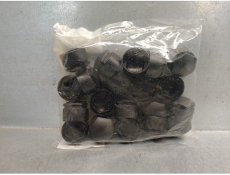 Recambio de tapacubos para seat ibiza (kj1) 1.0 tsi referencia OEM IAM 4M0601173C  