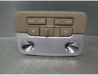 Recambio de luz interior para hyundai xg 3.5 v6 cat referencia OEM IAM 9282039000 