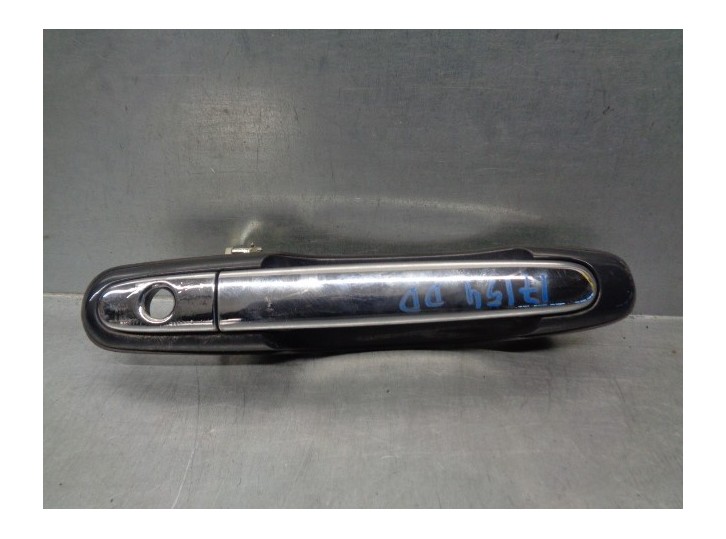 Recambio de maneta exterior delantera derecha para hyundai xg 3.5 v6 cat referencia OEM IAM 8266039000  