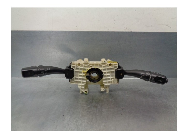 Recambio de mando luces para hyundai xg 3.5 v6 cat referencia OEM IAM 9346039100 