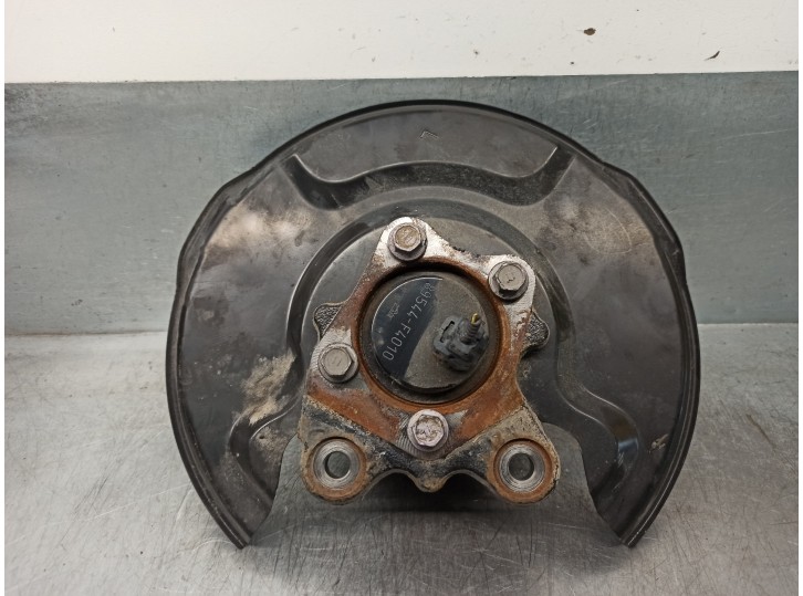 Recambio de mangueta trasera izquierda para toyota yaris 1.5 16v cat referencia OEM IAM 89544F4010  ATE